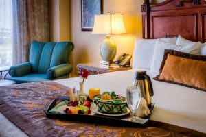 Amenities for business travelers - king guestroom at Rosen Shingle Creek